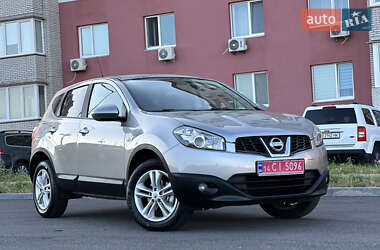 Позашляховик / Кросовер Nissan Qashqai 2011 в Вінниці