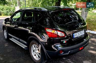 Позашляховик / Кросовер Nissan Qashqai 2010 в Пісочині
