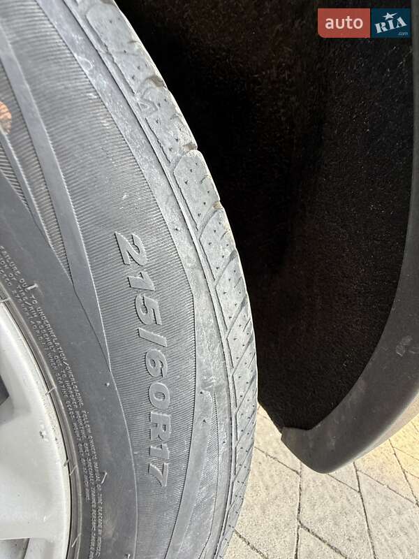 Внедорожник / Кроссовер Nissan Qashqai 2016 в Ужгороде