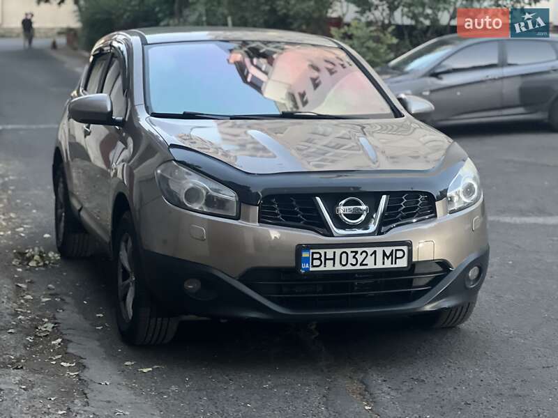 Внедорожник / Кроссовер Nissan Qashqai 2010 в Одессе