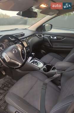 Внедорожник / Кроссовер Nissan Qashqai 2014 в 