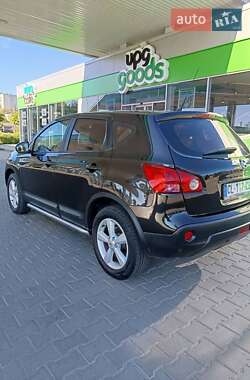 Внедорожник / Кроссовер Nissan Qashqai 2008 в 
