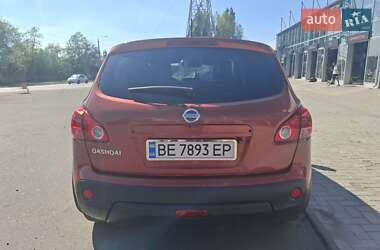 Внедорожник / Кроссовер Nissan Qashqai 2007 в 