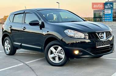 Внедорожник / Кроссовер Nissan Qashqai 2012 в Киеве