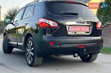 Внедорожник / Кроссовер Nissan Qashqai 2010 в 