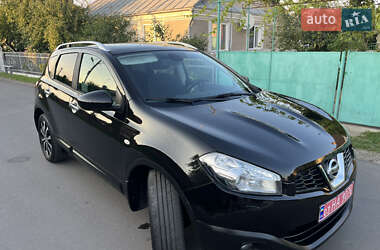Внедорожник / Кроссовер Nissan Qashqai 2010 в 