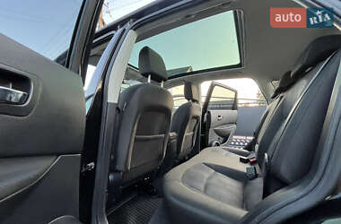 Внедорожник / Кроссовер Nissan Qashqai 2010 в 