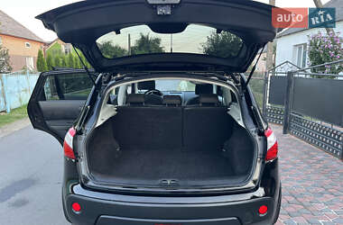 Внедорожник / Кроссовер Nissan Qashqai 2010 в 