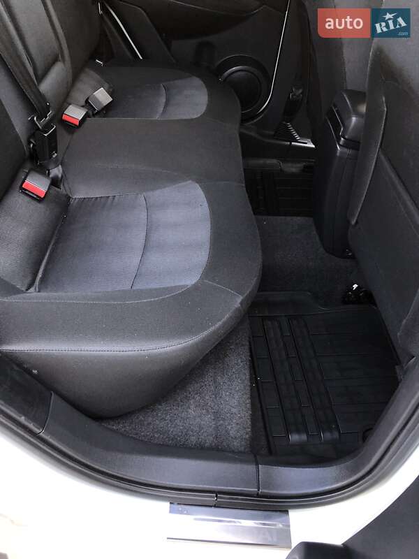 Внедорожник / Кроссовер Nissan Qashqai 2011 в Хмельницком