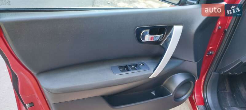 Внедорожник / Кроссовер Nissan Qashqai 2010 в Одессе