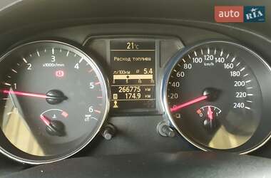 Внедорожник / Кроссовер Nissan Qashqai 2012 в 