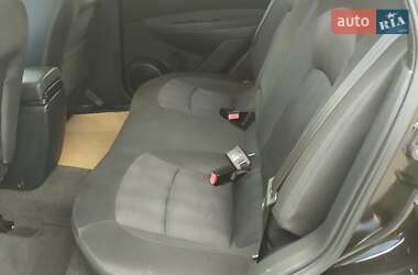 Внедорожник / Кроссовер Nissan Qashqai 2012 в 