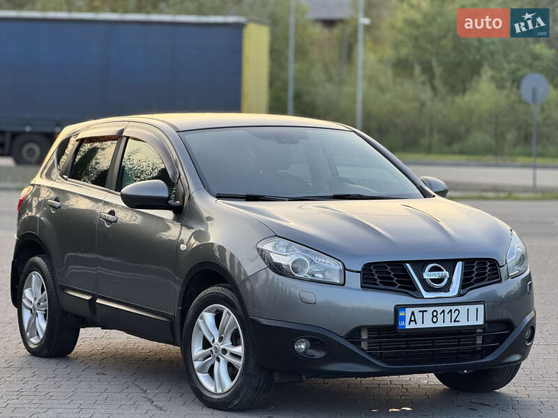 Позашляховик / Кросовер Nissan Qashqai 2011 в Надвірній