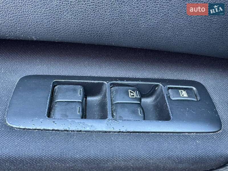 Внедорожник / Кроссовер Nissan Qashqai 2011 в Киеве