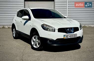 Внедорожник / Кроссовер Nissan Qashqai 2012 в Днепре