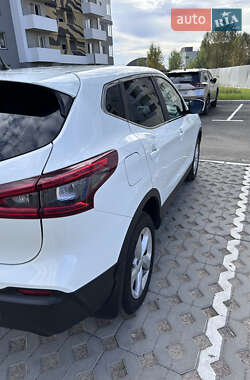 Внедорожник / Кроссовер Nissan Qashqai 2018 в 