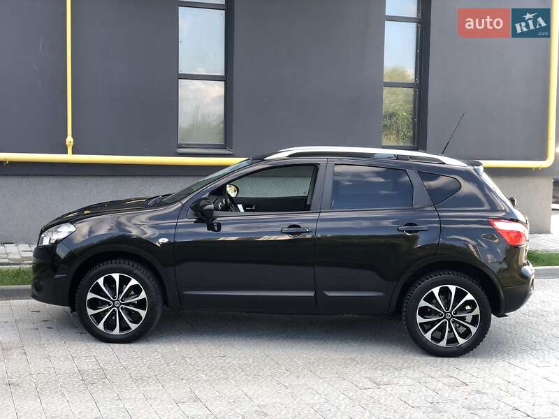 Внедорожник / Кроссовер Nissan Qashqai 2013 в Львове