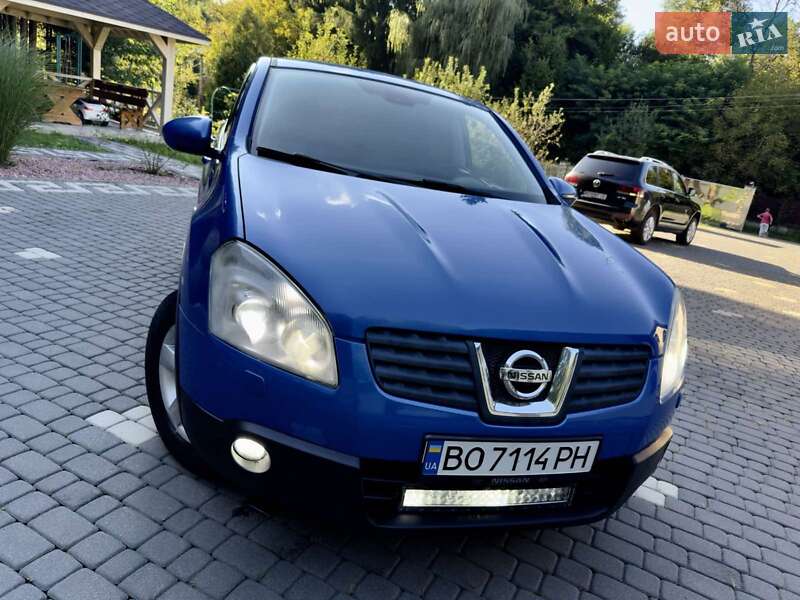 Внедорожник / Кроссовер Nissan Qashqai 2008 в Тячеве