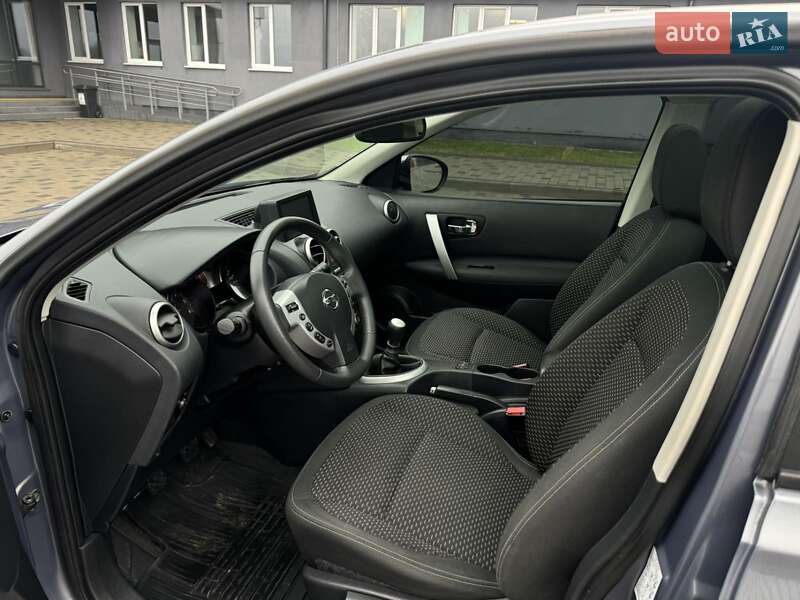 Внедорожник / Кроссовер Nissan Qashqai 2009 в Шацке