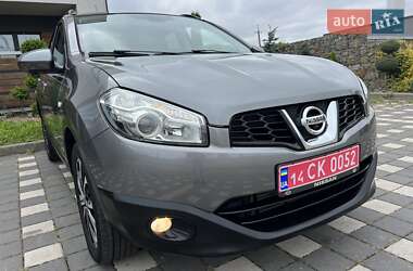 Внедорожник / Кроссовер Nissan Qashqai 2013 в 