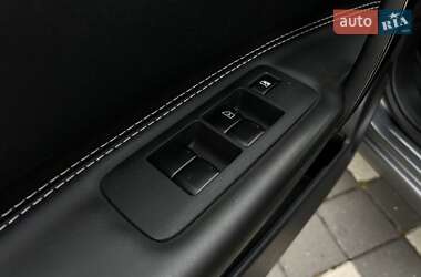 Внедорожник / Кроссовер Nissan Qashqai 2013 в 