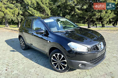 Внедорожник / Кроссовер Nissan Qashqai 2013 в 