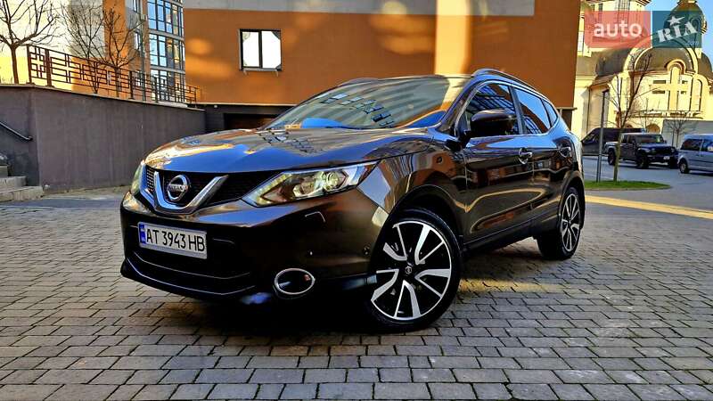 Внедорожник / Кроссовер Nissan Qashqai 2014 в Ивано-Франковске фото 4 Внедорожник / Кроссовер Nissan Qashqai 2014 в Ивано-Франковске