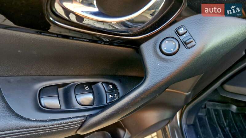 Внедорожник / Кроссовер Nissan Qashqai 2014 в Ивано-Франковске фото 36 Внедорожник / Кроссовер Nissan Qashqai 2014 в Ивано-Франковске