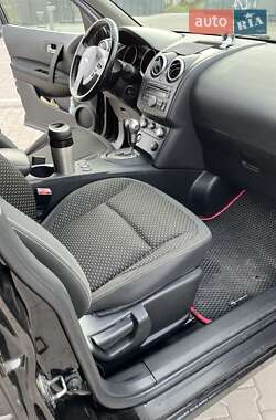 Внедорожник / Кроссовер Nissan Qashqai 2007 в 