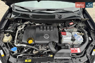 Внедорожник / Кроссовер Nissan Qashqai 2012 в 