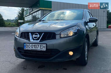 Позашляховик / Кросовер Nissan Qashqai 2010 в Кременці