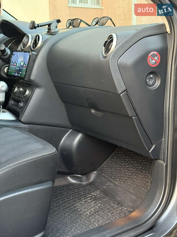 Внедорожник / Кроссовер Nissan Qashqai 2012 в Решетиловке