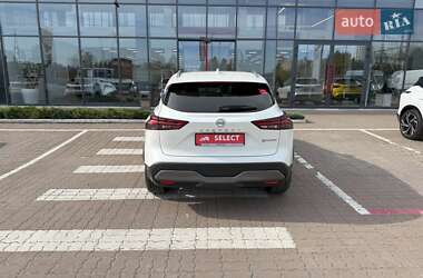Внедорожник / Кроссовер Nissan Qashqai 2023 в 