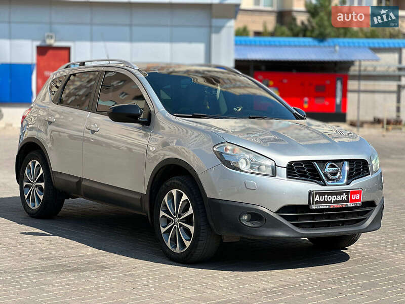 Внедорожник / Кроссовер Nissan Qashqai 2010 в Одессе
