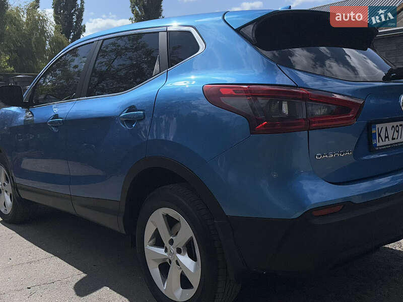 Внедорожник / Кроссовер Nissan Qashqai 2019 в Днепре