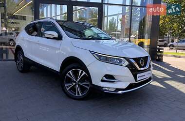 Внедорожник / Кроссовер Nissan Qashqai 2020 в 