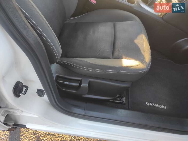 Внедорожник / Кроссовер Nissan Qashqai 2011 в Полтаве