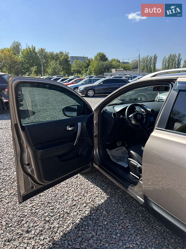 Внедорожник / Кроссовер Nissan Qashqai 2009 в Черкассах