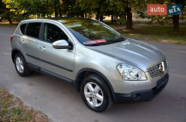 Внедорожник / Кроссовер Nissan Qashqai 2008 в Ромнах