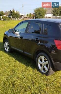 Внедорожник / Кроссовер Nissan Qashqai 2008 в 