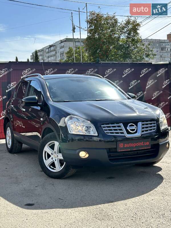 Внедорожник / Кроссовер Nissan Qashqai 2009 в 