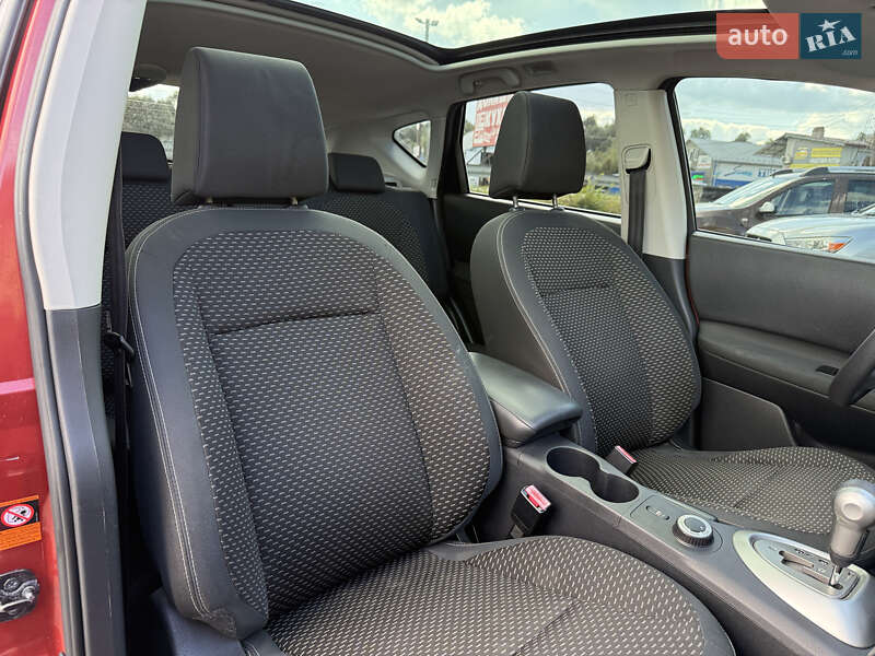 Позашляховик / Кросовер Nissan Qashqai 2008 в Стрию