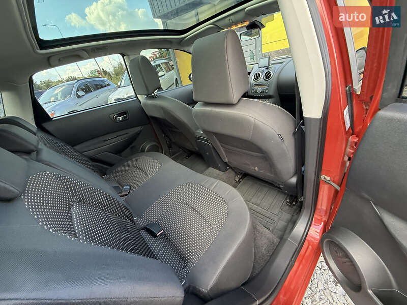 Позашляховик / Кросовер Nissan Qashqai 2008 в Стрию