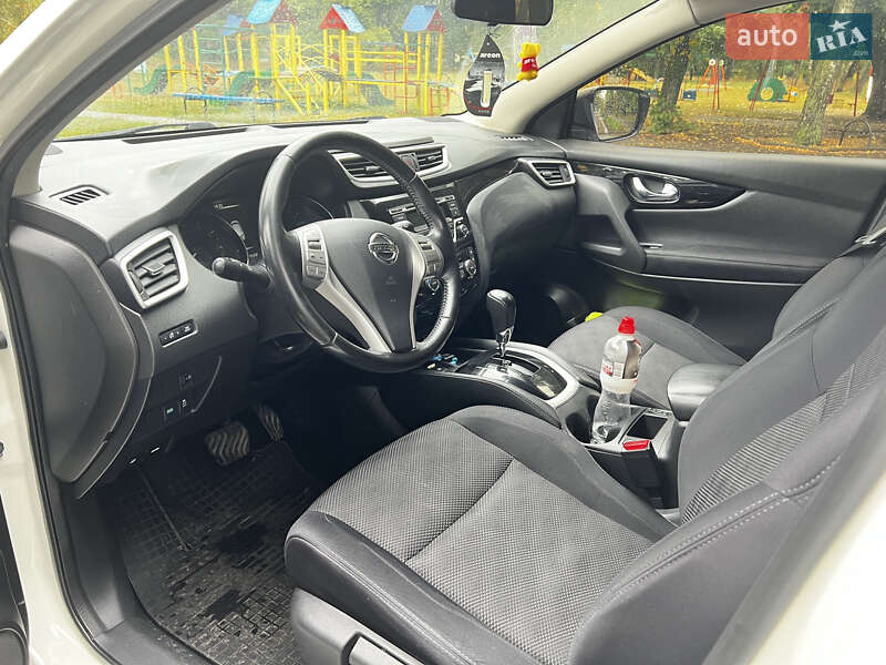 Внедорожник / Кроссовер Nissan Qashqai 2017 в Миргороде