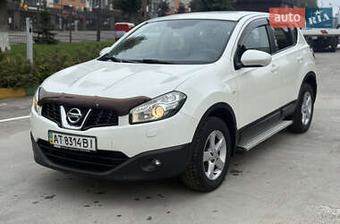 Внедорожник / Кроссовер Nissan Qashqai 2013 в Ивано-Франковске