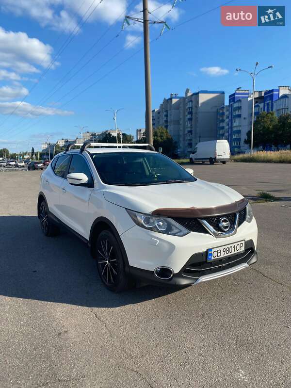 Внедорожник / Кроссовер Nissan Qashqai 2015 в Чернигове