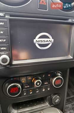 Внедорожник / Кроссовер Nissan Qashqai 2013 в 