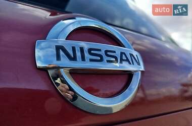 Внедорожник / Кроссовер Nissan Qashqai 2013 в 