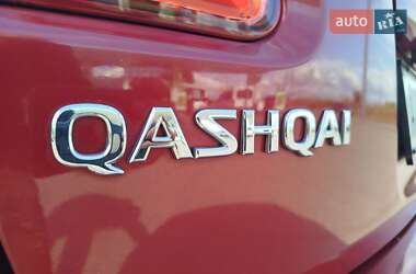 Внедорожник / Кроссовер Nissan Qashqai 2013 в 
