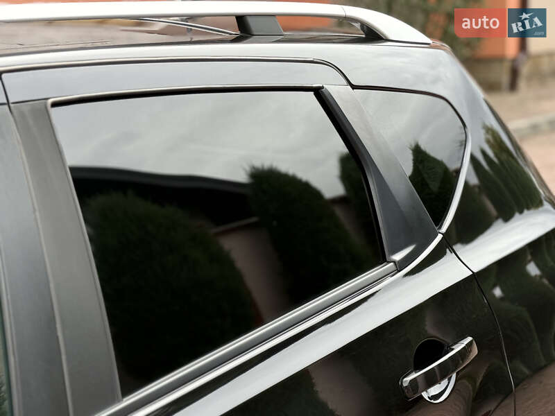 Внедорожник / Кроссовер Nissan Qashqai 2011 в Стрые